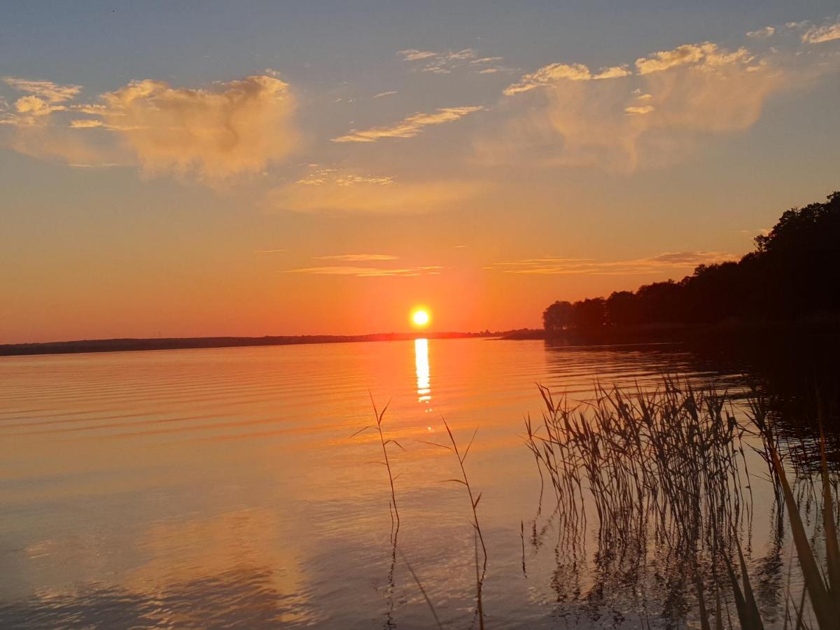 Nowy domek drewniany Tu Mi Dobrze w Lubkowie z plażą Lubkowo Zewnętrze zdjęcie